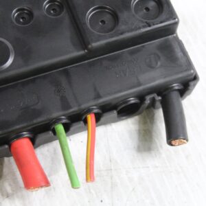 Range Rover Sport L494 Main Fuse Junction Box "MEGAFUSE" Holder LR050937 - Image 9