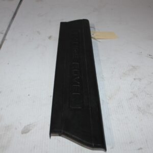Range Rover L494 Sport Front Right Door Scuff Plate DPLA13200A - Image 3