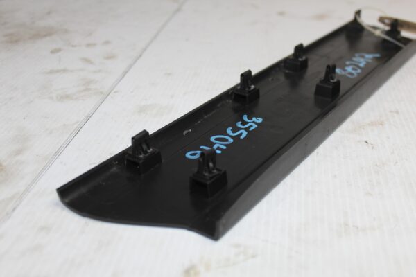 Range Rover L494 Sport Front Right Door Scuff Plate DPLA13200A
