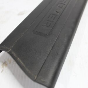 Range Rover L494 Sport Front Right Door Scuff Plate DPLA13200A - Image 7