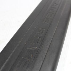 Range Rover L494 Sport Front Right Door Scuff Plate DPLA13200A - Image 8
