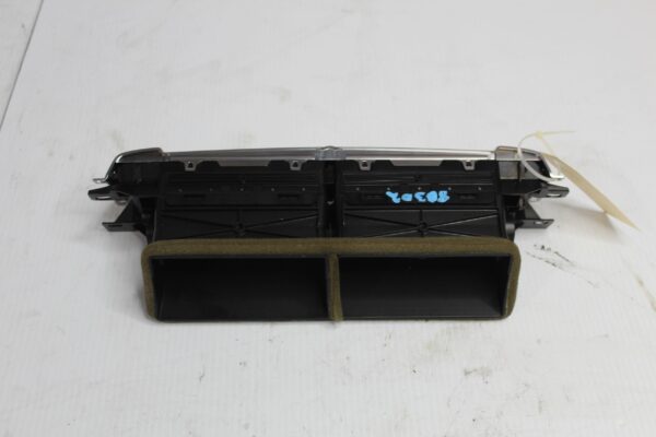 Range Rover L494 Sport Centre Dashboard Air Vent LR044683, LR109226