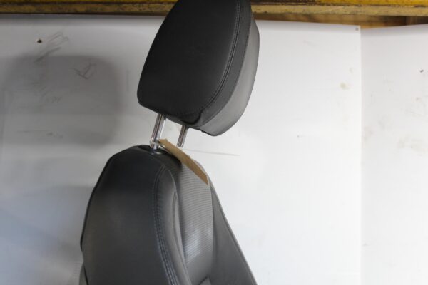 Land Rover L550 Discovery Sport Front Left Passenger Seat Assembly
