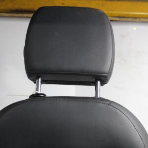 Land Rover L550 Discovery Sport Front Right Drivers Seat Assembly - Image 12