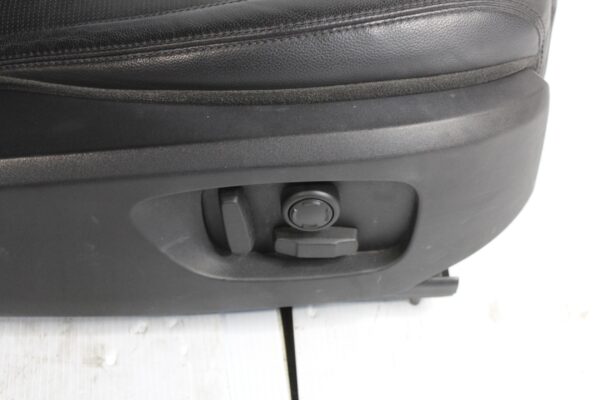 Land Rover L550 Discovery Sport Front Right Drivers Seat Assembly