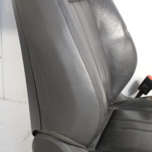 Land Rover L550 Discovery Sport Front Right Drivers Seat Assembly - Image 16