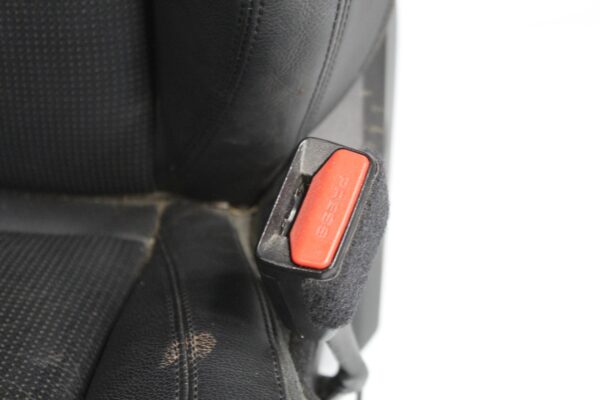 Land Rover L550 Discovery Sport Front Right Drivers Seat Assembly