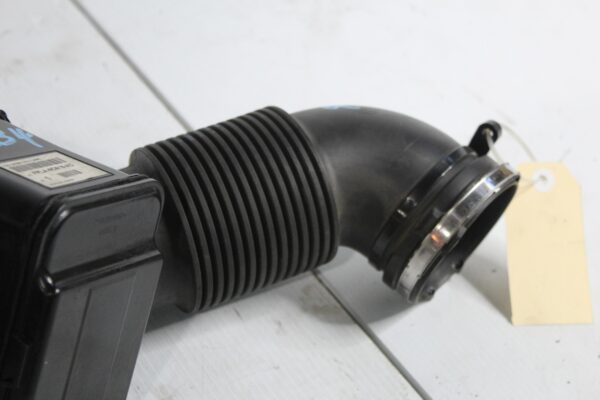 Range Sport Sport L494 3.0L LH Left Air Intake Pipe Duct LR063056
