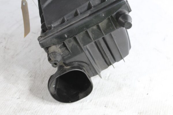 Range Rover Sport L494 LH Left Intake Air Box LR062607, LR095546