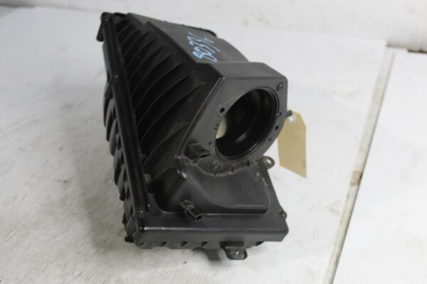 Range Rover Sport L494 LH Left Intake Air Box LR062607, LR095546