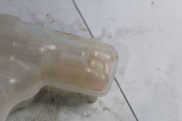 Range Rover L494 Sport Coolant Overflow Tank Bottle LR034654, LR181676