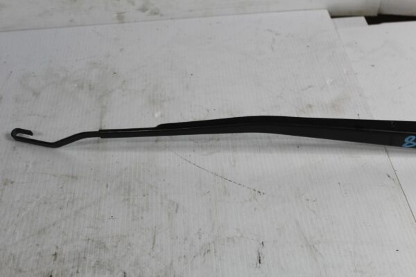 Range Rover Sport L494 LH Left Wiper Arm LR066986, CPLA17526BF