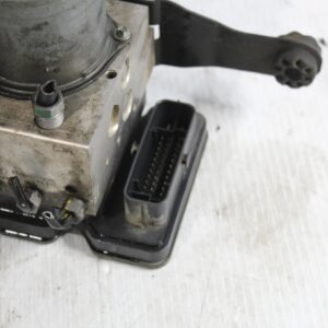Range Rover Sport L494 3.0L ABS Pump Control Unit LR070405, LR084890 - Image 6