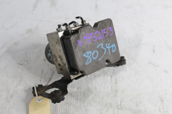Range Rover Sport L494 3.0L ABS Pump Control Unit LR070405, LR084890