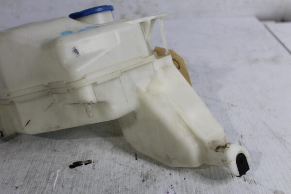 Range Rover L494 Sport Windscreen Washer Tank Reservoir LR037566