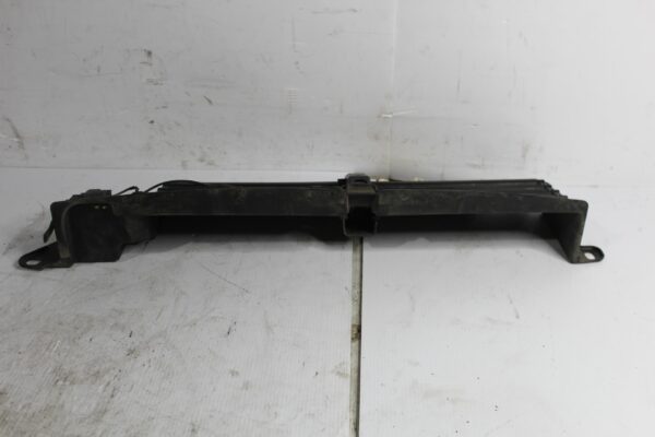 Range Rover Sport L494 Radiator Air Guide Shutter LR070717, LR102691