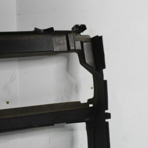 Range Rover Sport L494 Main Air Guide Shroud LR061740, LR084885, FPLA8C464AC, FPLA8C464AE - Image 2