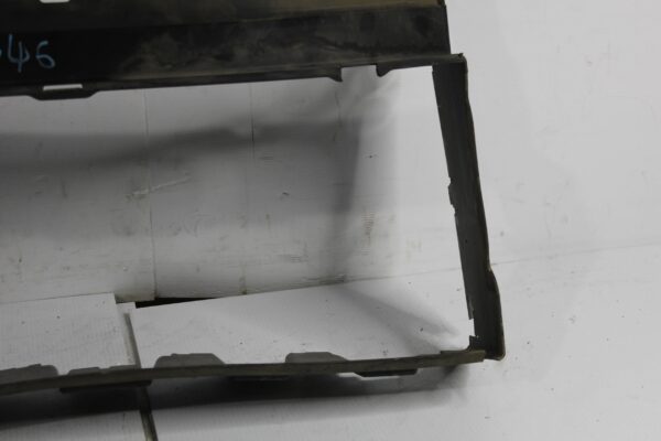 Range Rover Sport L494 Main Air Guide Shroud LR061740, LR084885, FPLA8C464AC, FPLA8C464AE