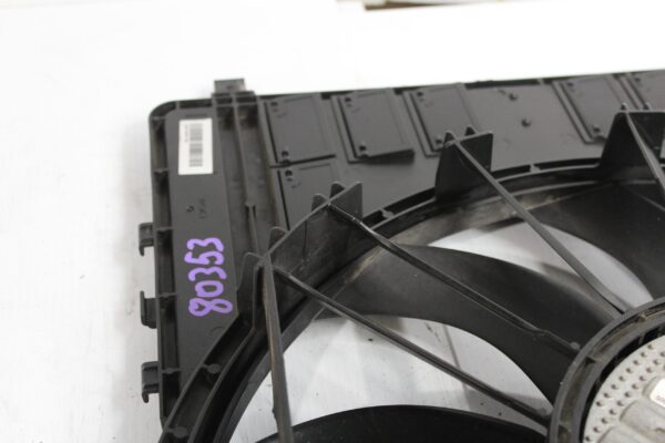 Land Rover L550 Discovery Sport Single Radiator Fan LR072085, LR099669, GJ328C607BB, GJ328C607BC