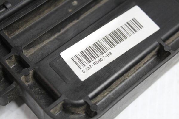 Land Rover L550 Discovery Sport Single Radiator Fan LR072085, LR099669, GJ328C607BB, GJ328C607BC