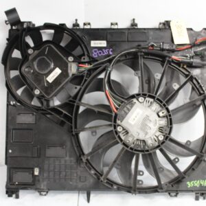 Range Rover Sport L494 3.0L Radiator Fan Assembly LR048176, LR084439