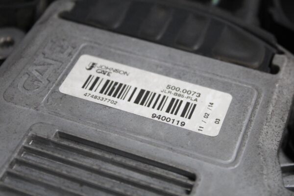 Range Rover Sport L494 3.0L Radiator Fan Assembly LR048176, LR084439