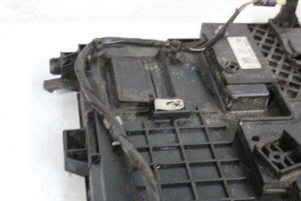 Range Rover Sport L494 3.0L Radiator Fan Assembly LR072554, LR084439