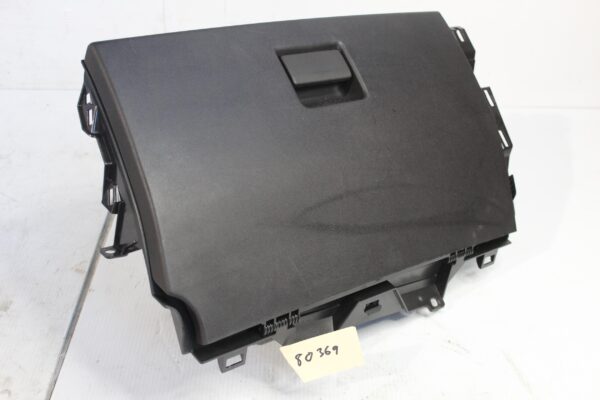 Land Rover L550 Discovery Sport Glove Box Compartment LR092309