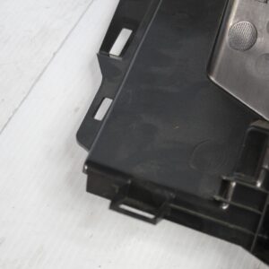 Land Rover L550 Discovery Sport Glove Box Compartment LR092309 - Image 11
