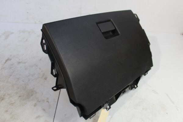 Land Rover L550 Discovery Sport Glove Box Compartment LR092309