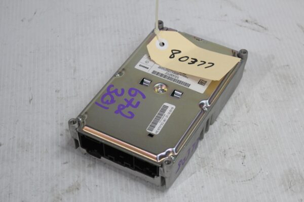 Land Rover L550 Discovery Sport Mid-Performance Amplifier LR076681, LR107811