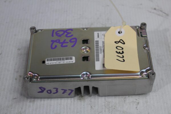 Land Rover L550 Discovery Sport Mid-Performance Amplifier LR076681, LR107811