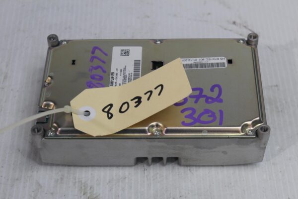 Land Rover L550 Discovery Sport Mid-Performance Amplifier LR076681, LR107811