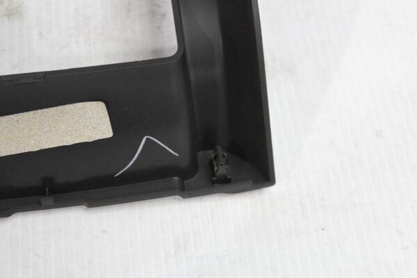 Land Rover L550 Discovery Sport Centre Console Trim Panel LR072473, LR112079