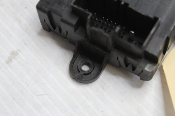 Land Rover L550 Discovery Sport Rear RH Right Door Control Unit LR083080
