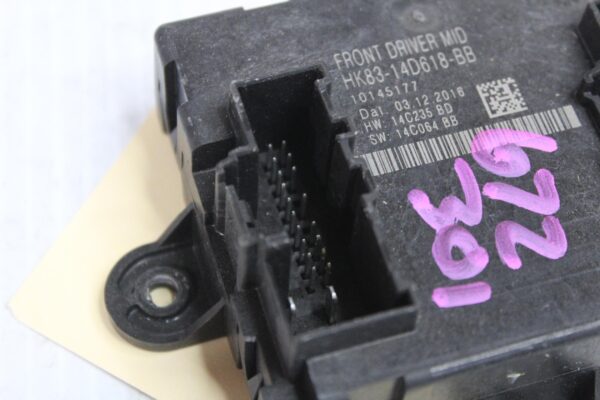 Land Rover L550 Discovery Sport Front RH Door Control Unit LR092132