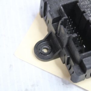 Land Rover L550 Discovery Sport Front RH Door Control Unit LR092132 - Image 5