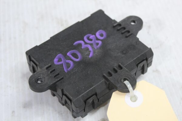 Land Rover L550 Discovery Sport Front RH Door Control Unit LR092132