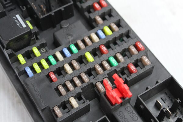 Land Rover L550 Discovery Sport BCM Junction Box LR078822, FK7214F041AE