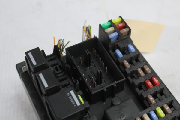 Land Rover L550 Discovery Sport BCM Junction Box LR078822, FK7214F041AE