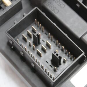 Land Rover L550 Discovery Sport BCM Junction Box LR078822, FK7214F041AE - Image 9