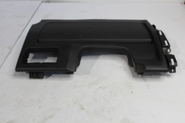 Land Rover L550 Discovery Sport Driver Knee Airbag Unit LR026034