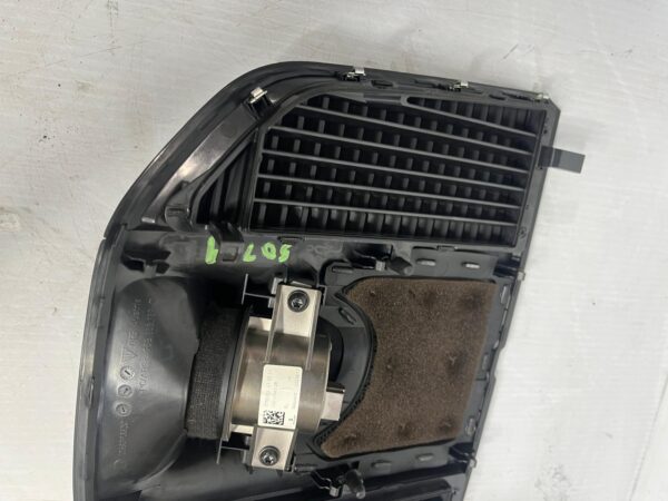 Porsche 95B Macan Sports Chrono Clock w Surround 95B858189C