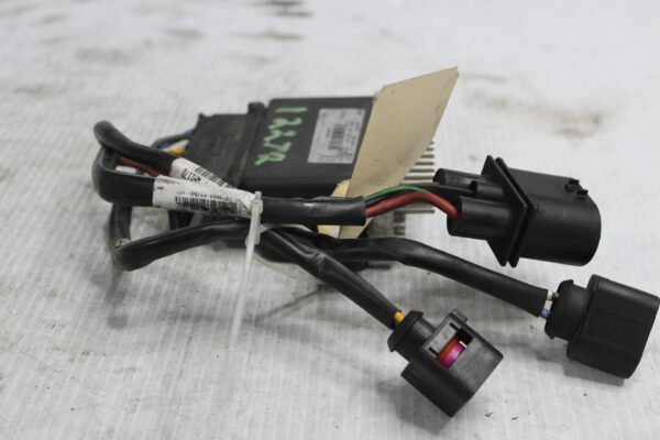 Audi 8R A4 A5 Q5 SQ5 Radiator Fan Controller Unit Module 8K0959501G, 8K0959501H