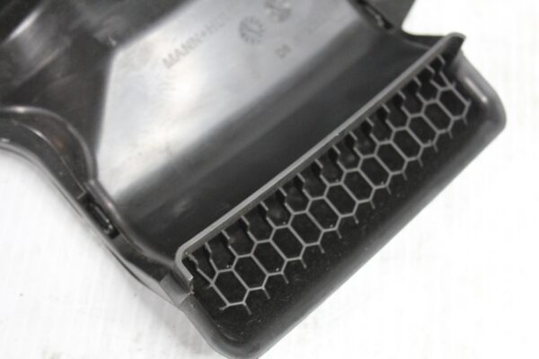 BMW F40 1 Series Engine Air Duct Intake 13717645645