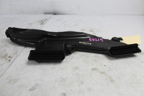 BMW F40 1 Series Engine Air Duct Intake 13717645645