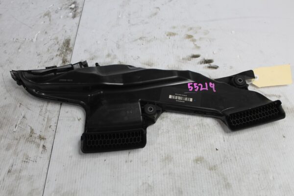 BMW F40 1 Series Engine Air Duct Intake 13717645645