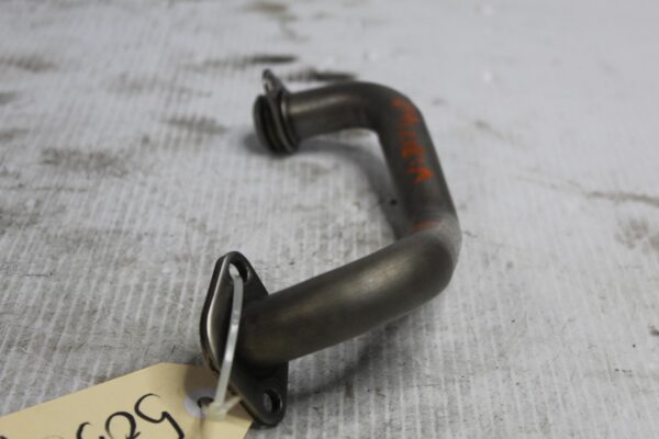 Porsche 955 957 Cayenne Turbo 4.8L Engine Oil Pipe 94810703101, 94810703105