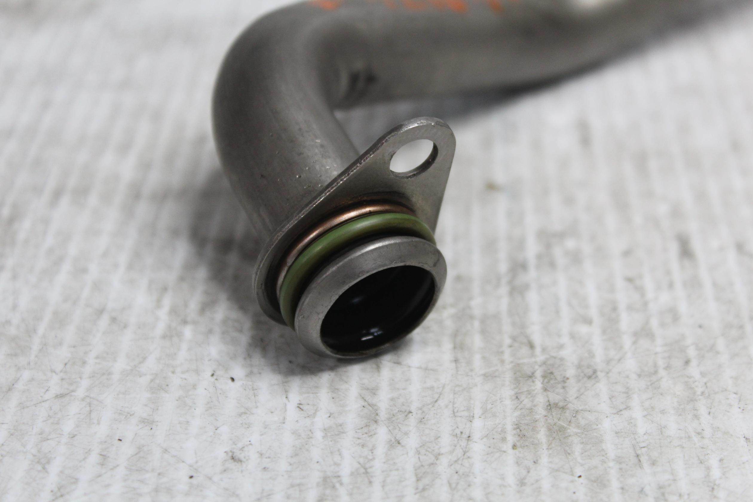 Porsche 955 957 Cayenne Turbo 4.8L Engine Oil Pipe 94810703101, 94810703105 - Image 5