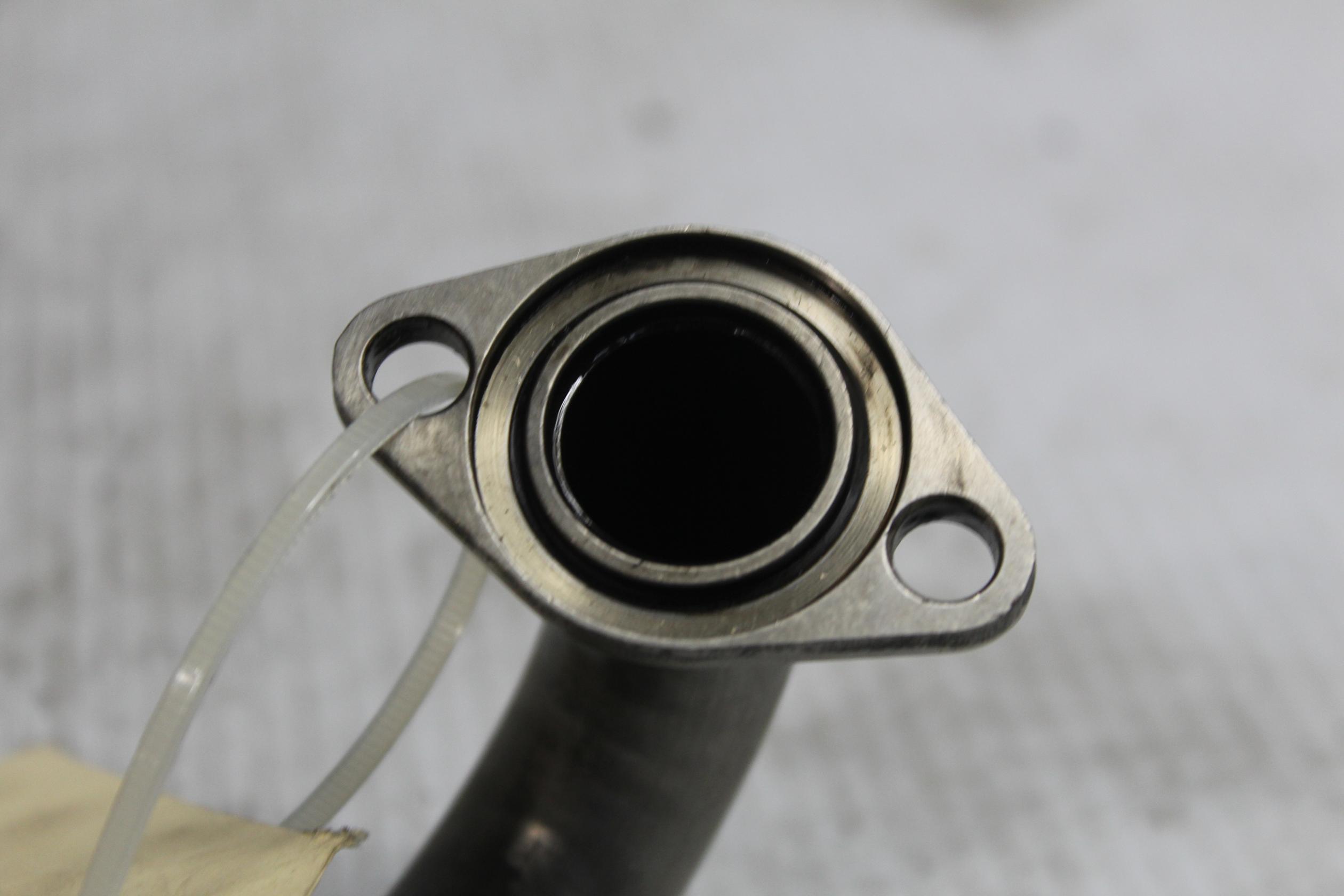 Porsche 955 957 Cayenne Turbo 4.8L Engine Oil Pipe 94810703101, 94810703105 - Image 6
